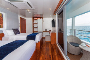 Twin Cabin