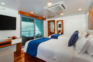 Twin Cabin