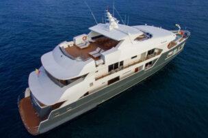 Infinity Yacht
