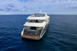 Infinity Yacht